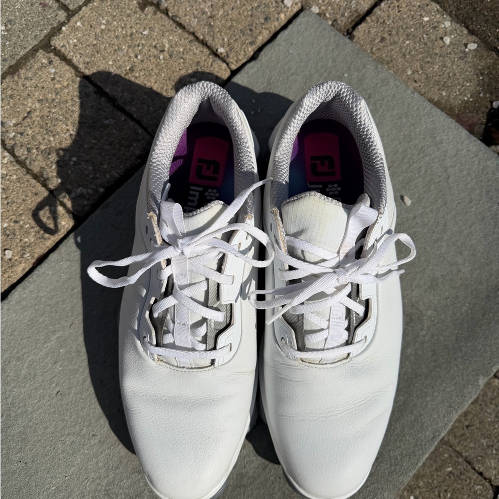 Footjoy Men’s Tour Alpha Golf Shoeswhite Silver Size 10.5 View 4